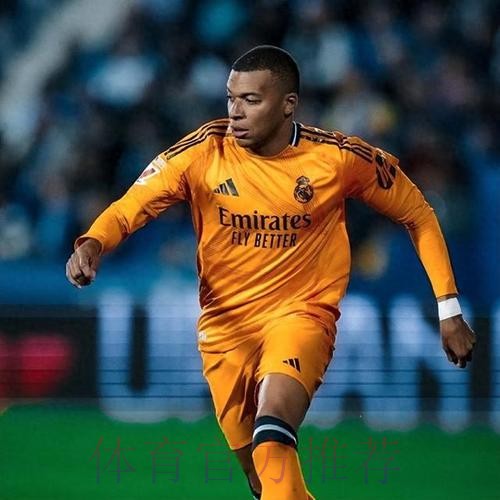 本泽马：皇马欢迎姆巴佩 希望有一天他能来